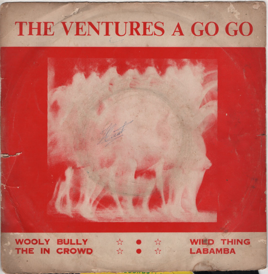 THE VENTURES A GO GO  /WOOLY BULLY /THE IN CROWD / THAI EP 7" THAILAND 45RPM